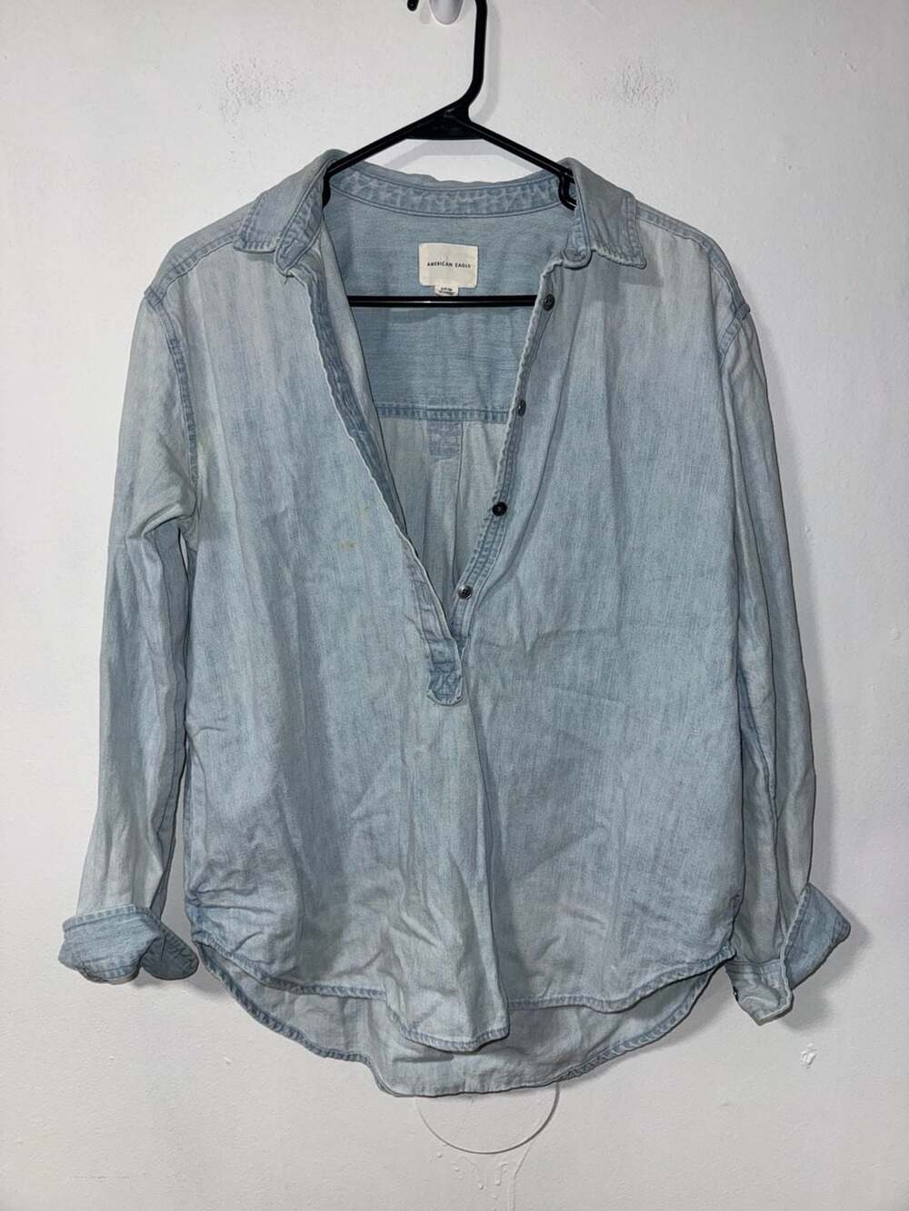 American Eagle Denim Shirt Size S Light Wash